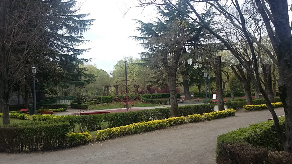 Garden path and hedges in Parque de la Taconera, Pamplona's oldest park